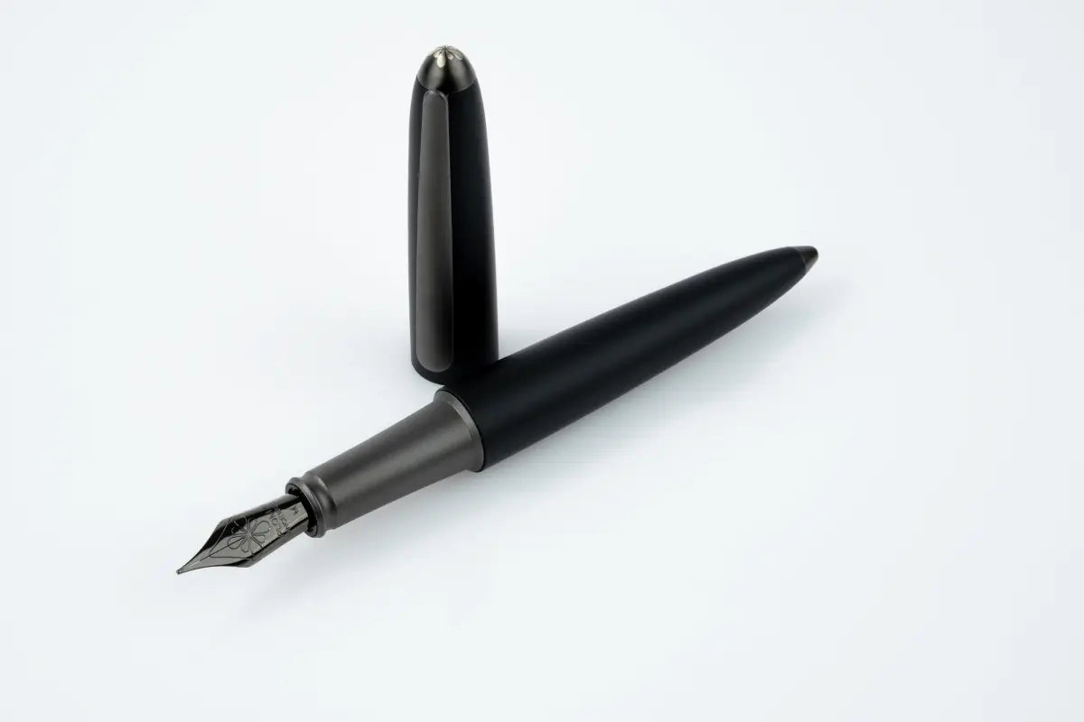 Aero Fountain Pen - Diplomat