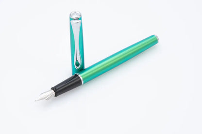 Traveller Fountain Pen - Diplomat