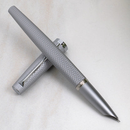 Viper Fountain Pen - Diplomat